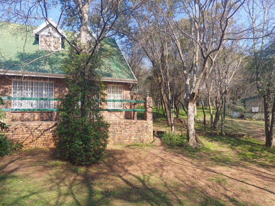 9 Bedroom Property for Sale in Willow Grange Free State